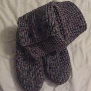 Grey Knitt Uggs